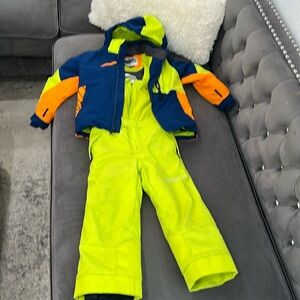 Kids neon ski snow pants and matching ski jacket in size 5.